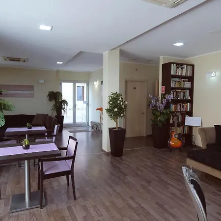 Hotel Miramare Hotel Pineto
