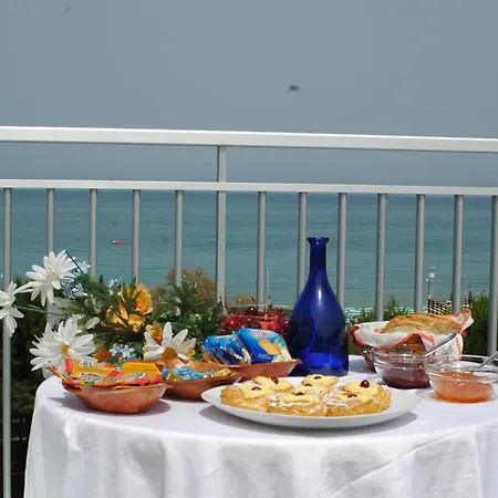 Hotel Miramare Pineto