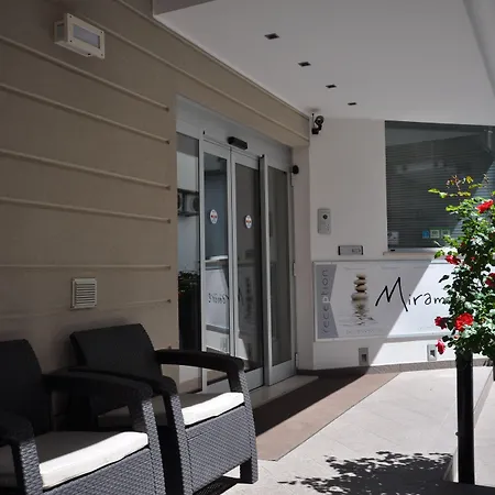 Miramare ピネート